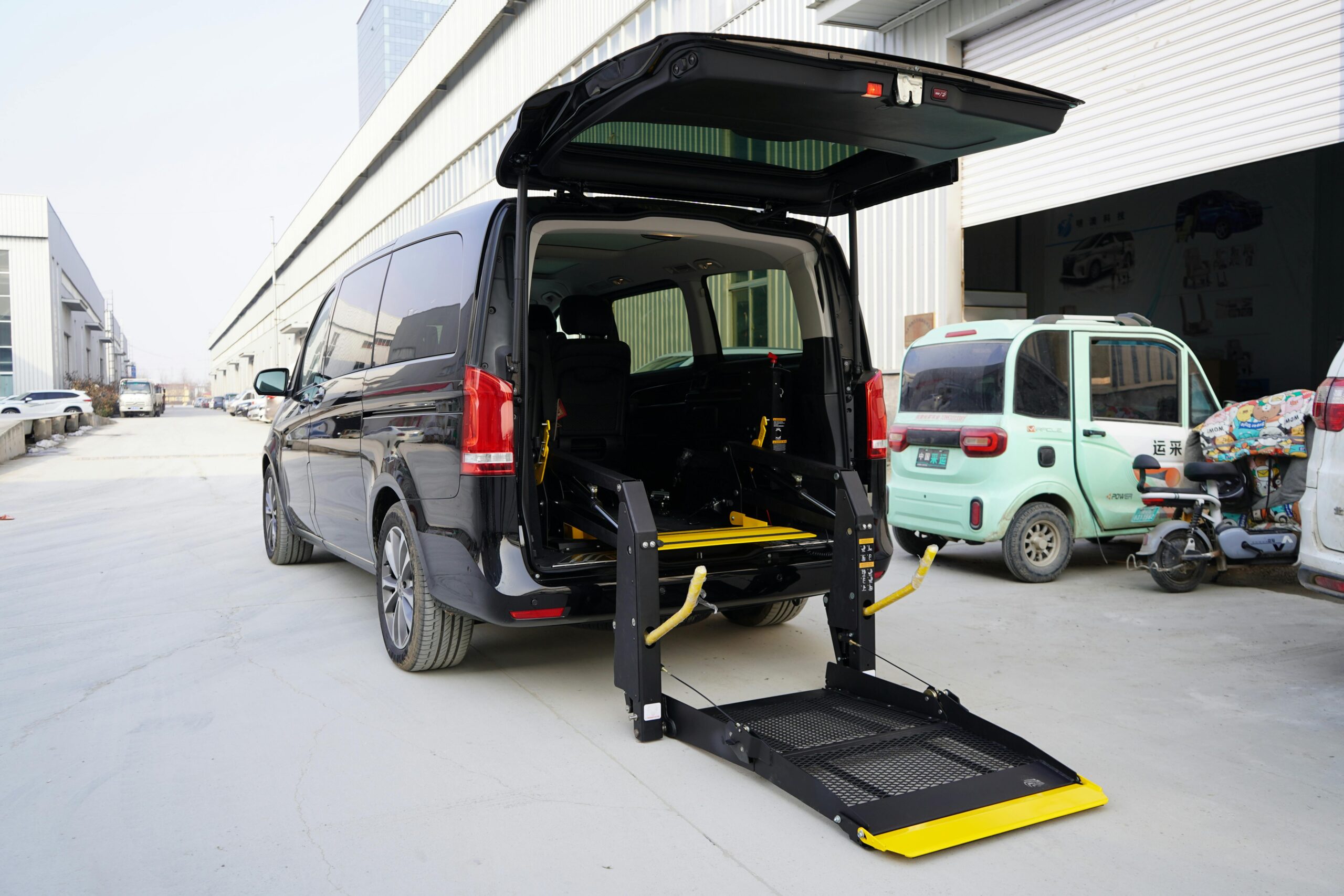 hydraulic lift-fitted van